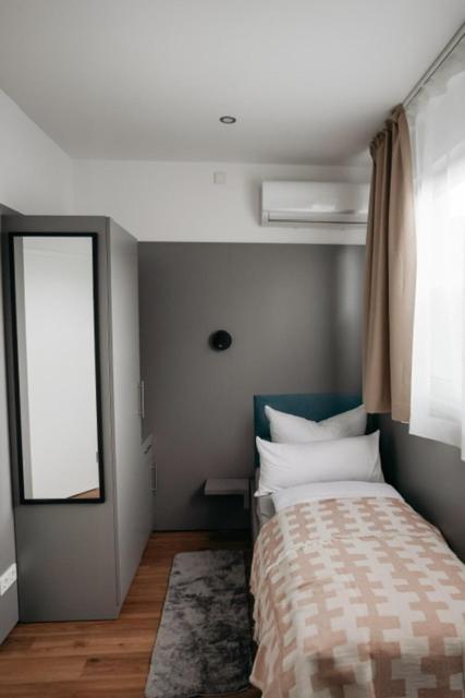 Holtrock Aparthotel Oberhausen  Exteriör bild